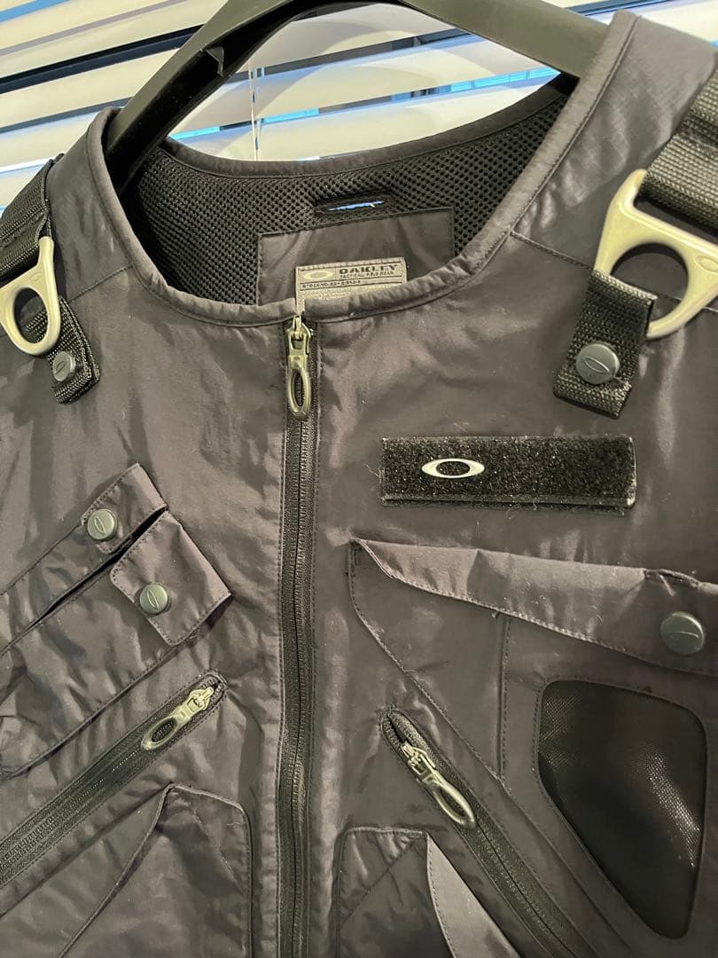 【希少アーカイブ】00s OAKLEY AP VEST タクティカルベスト 黒