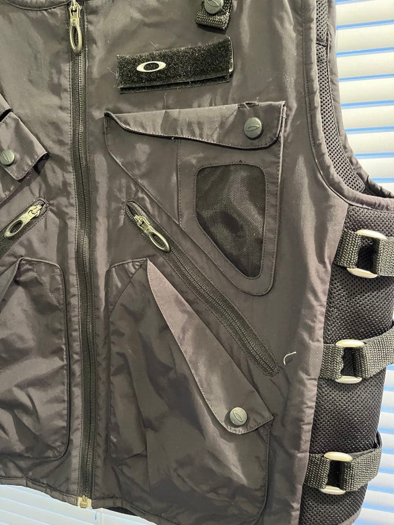 【希少アーカイブ】00s OAKLEY AP VEST タクティカルベスト 黒