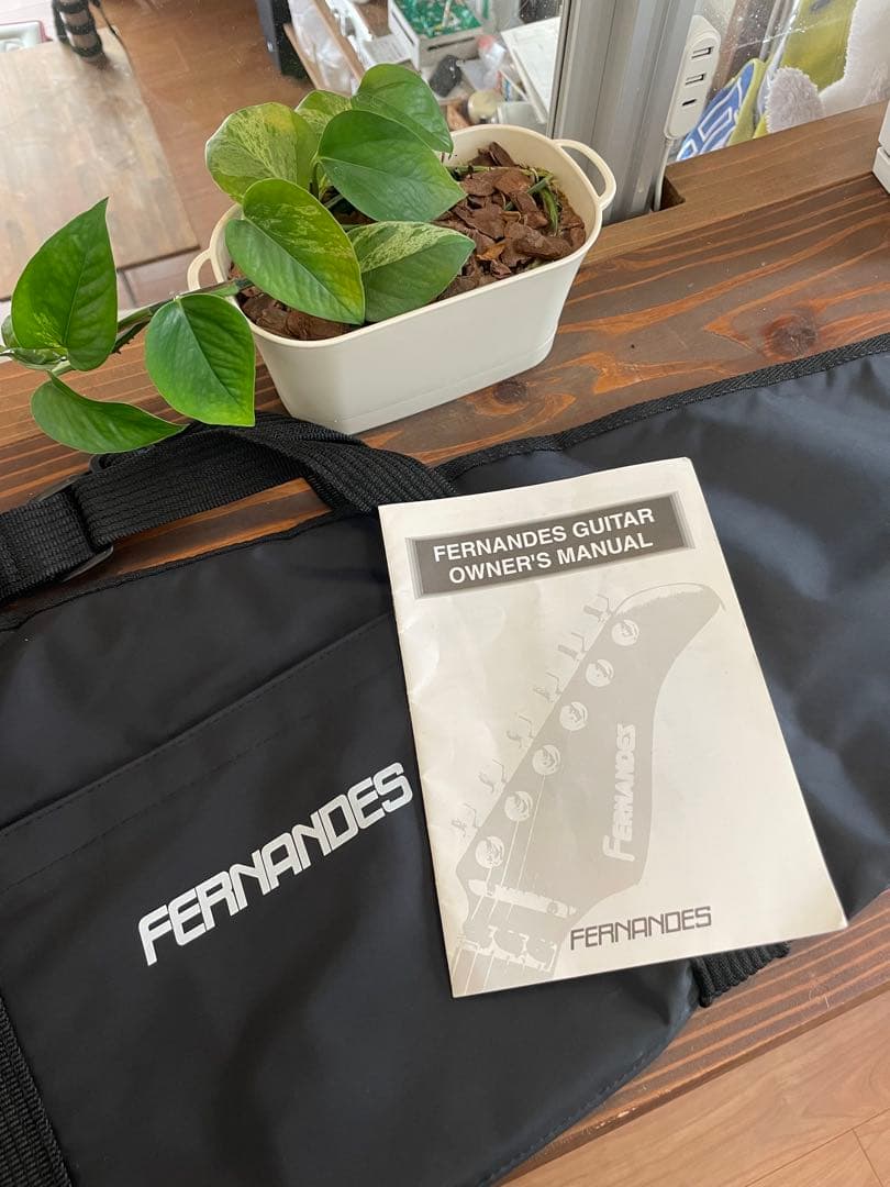 小*鉄様 FERNANDES／ZO-3 2000／BLACK／手渡可