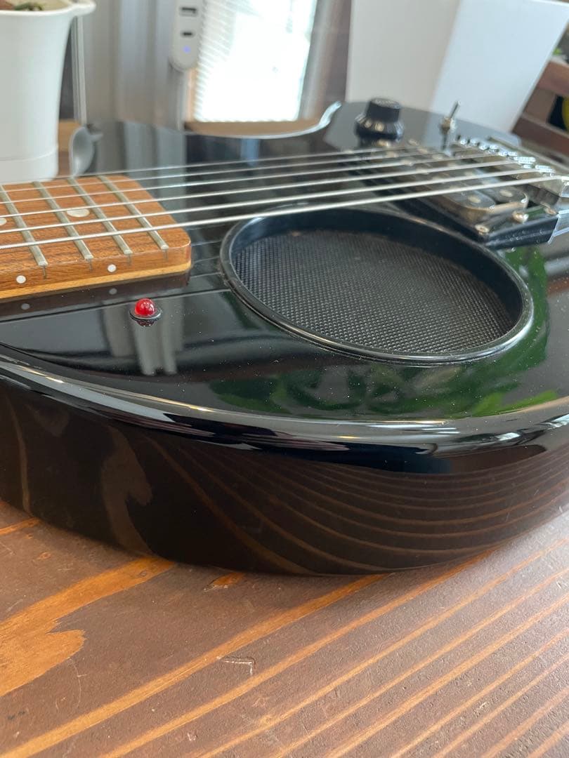 小*鉄様 FERNANDES／ZO-3 2000／BLACK／手渡可