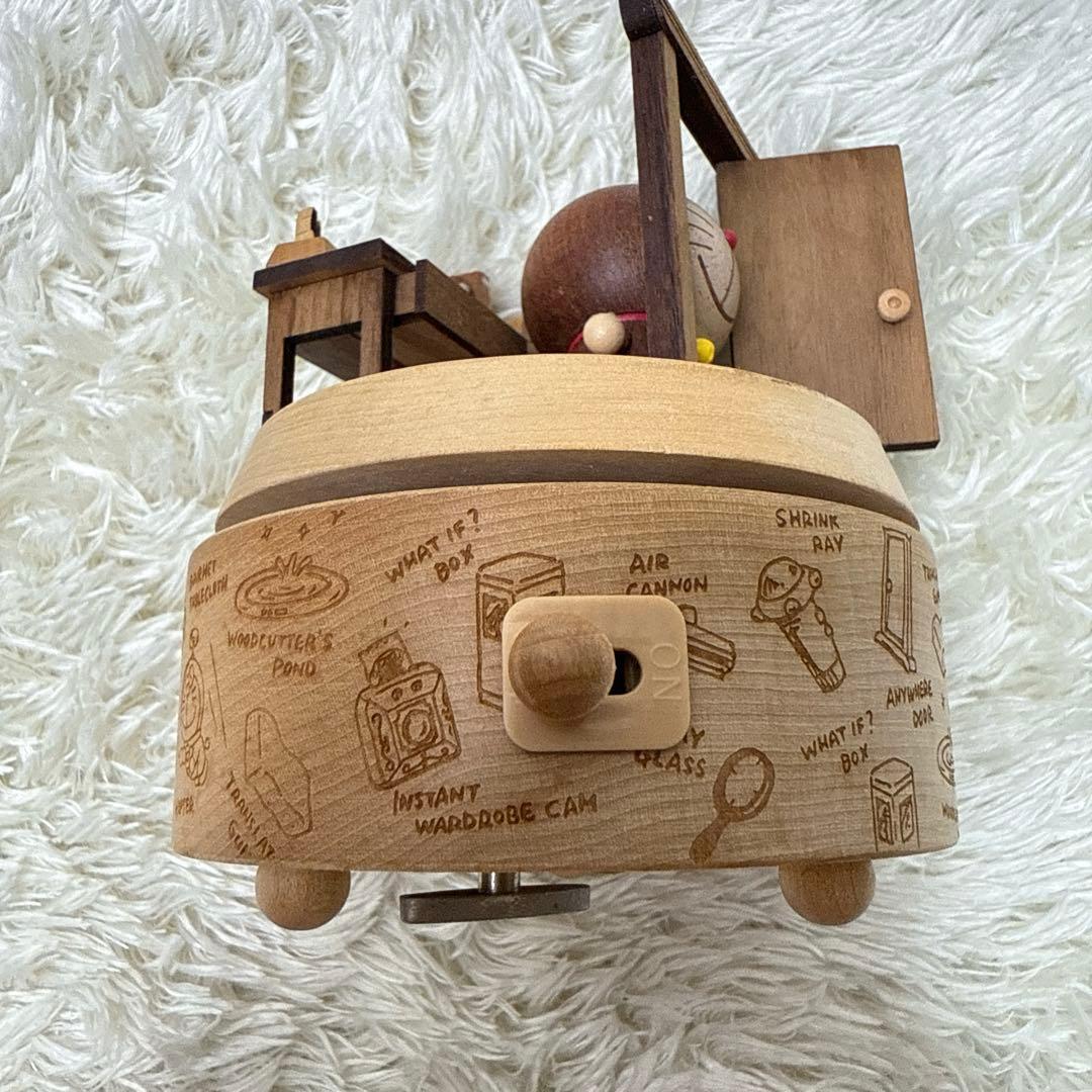 ドラえもん 木製オルゴール ドア付き　カノン