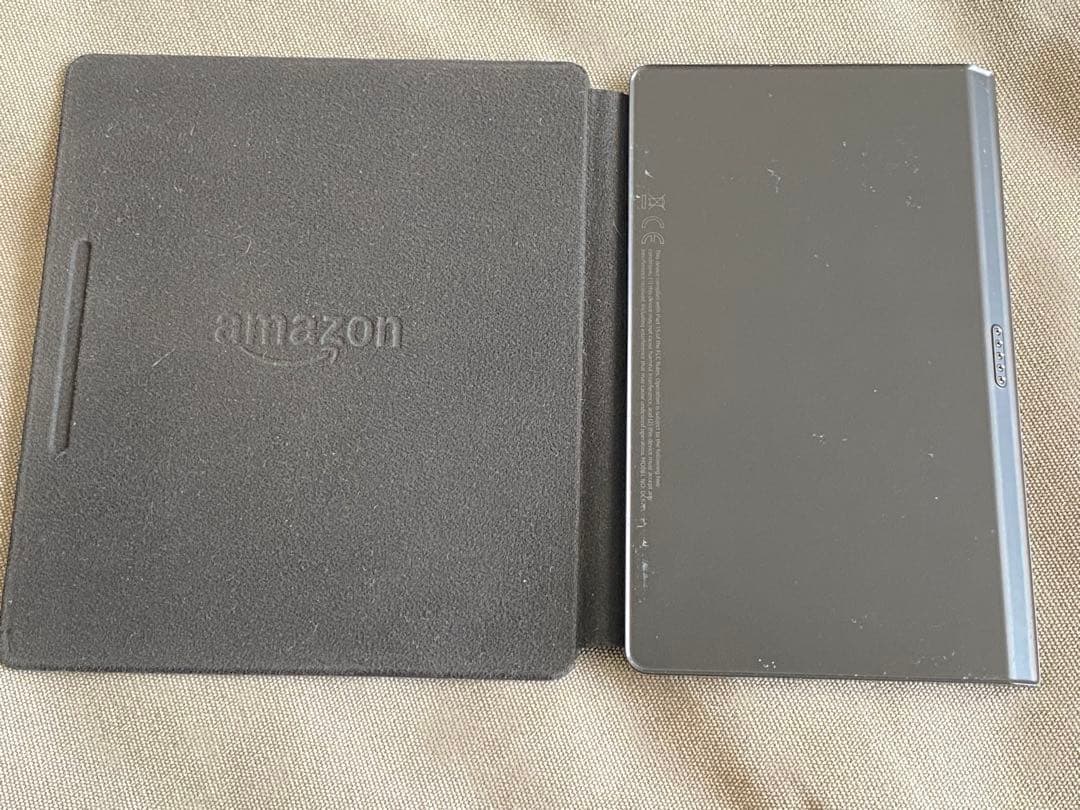 Amazon Kindle Oasis第8世代 広告なし&バッテリー付きカバー