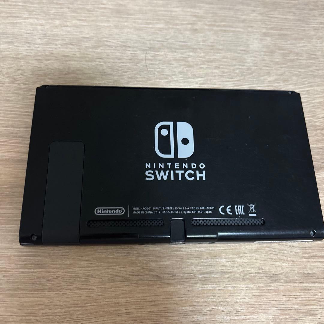 任天堂Switch本体（ジョイコンなし）