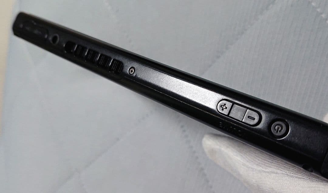 お値下げ済「ジャンク品」Nintendo Switch 本体 青いジョイコン付き