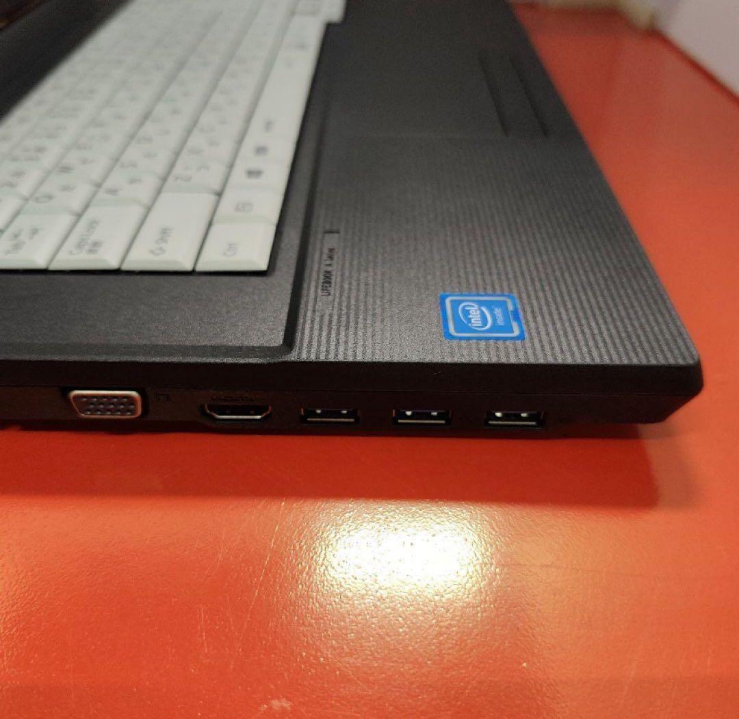 Windows11 ノートパソコン美品 富士通 DVD 爆速SSD