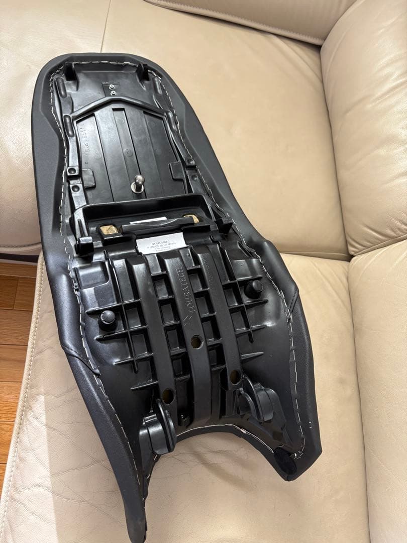 ツアラーテック　r1200、1250gs　コンフォート　ワンピース　ローシート