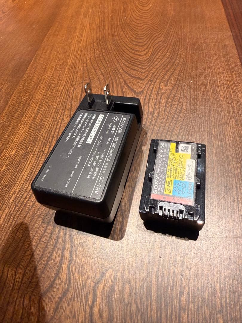 SONY ソニー　HDR-PJ540 HANDYハンディカム　ホワイト