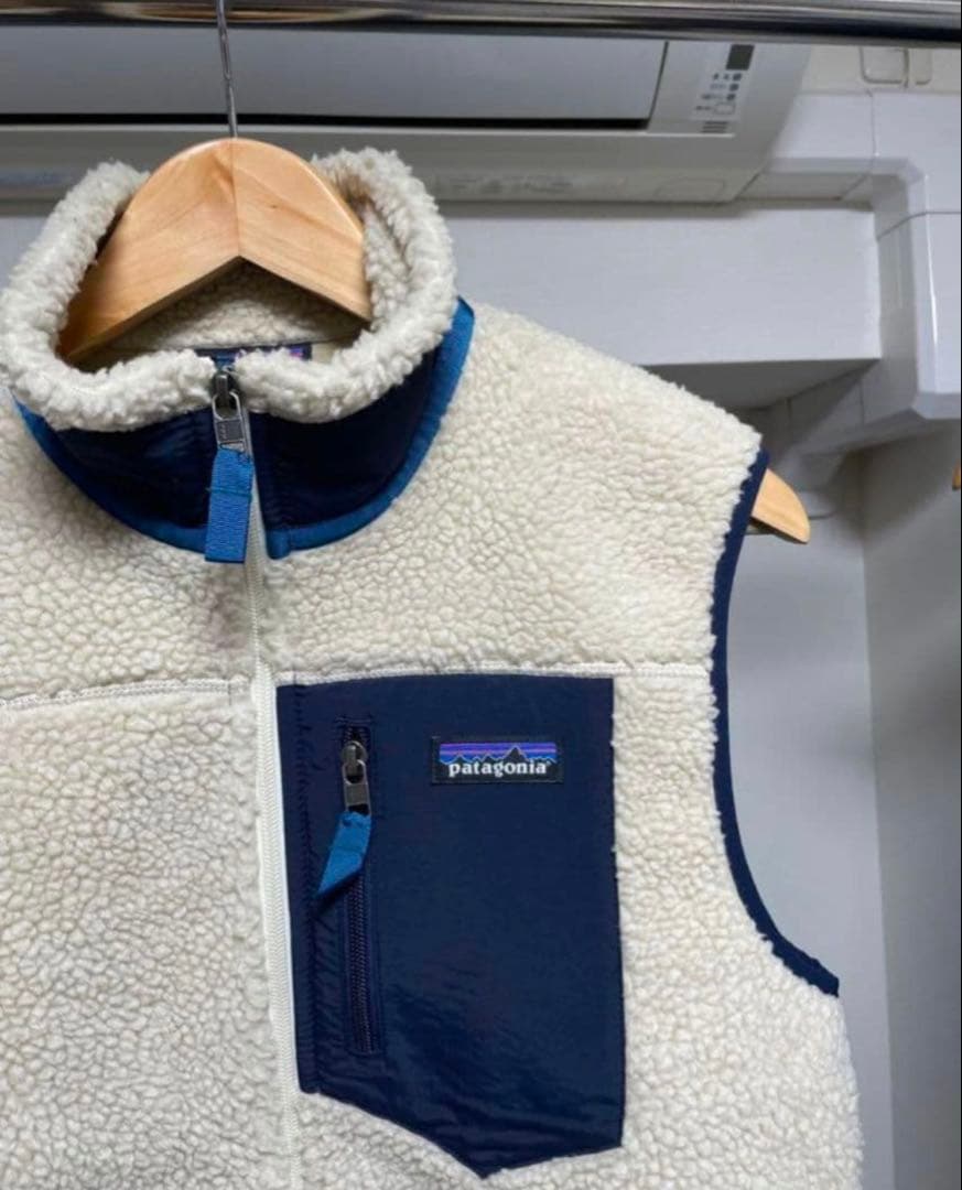 美品 patagonia レトロXベスト Sサイズ ナチュラル/ネイビー