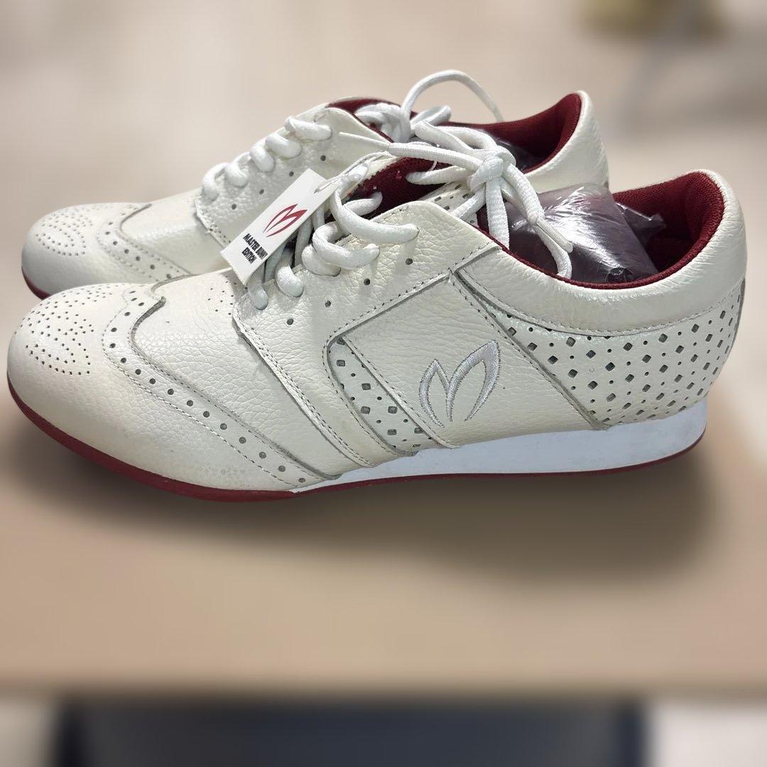 【新品 未使用】タグ付きマスターバニー 24.5 ゴルフ 白