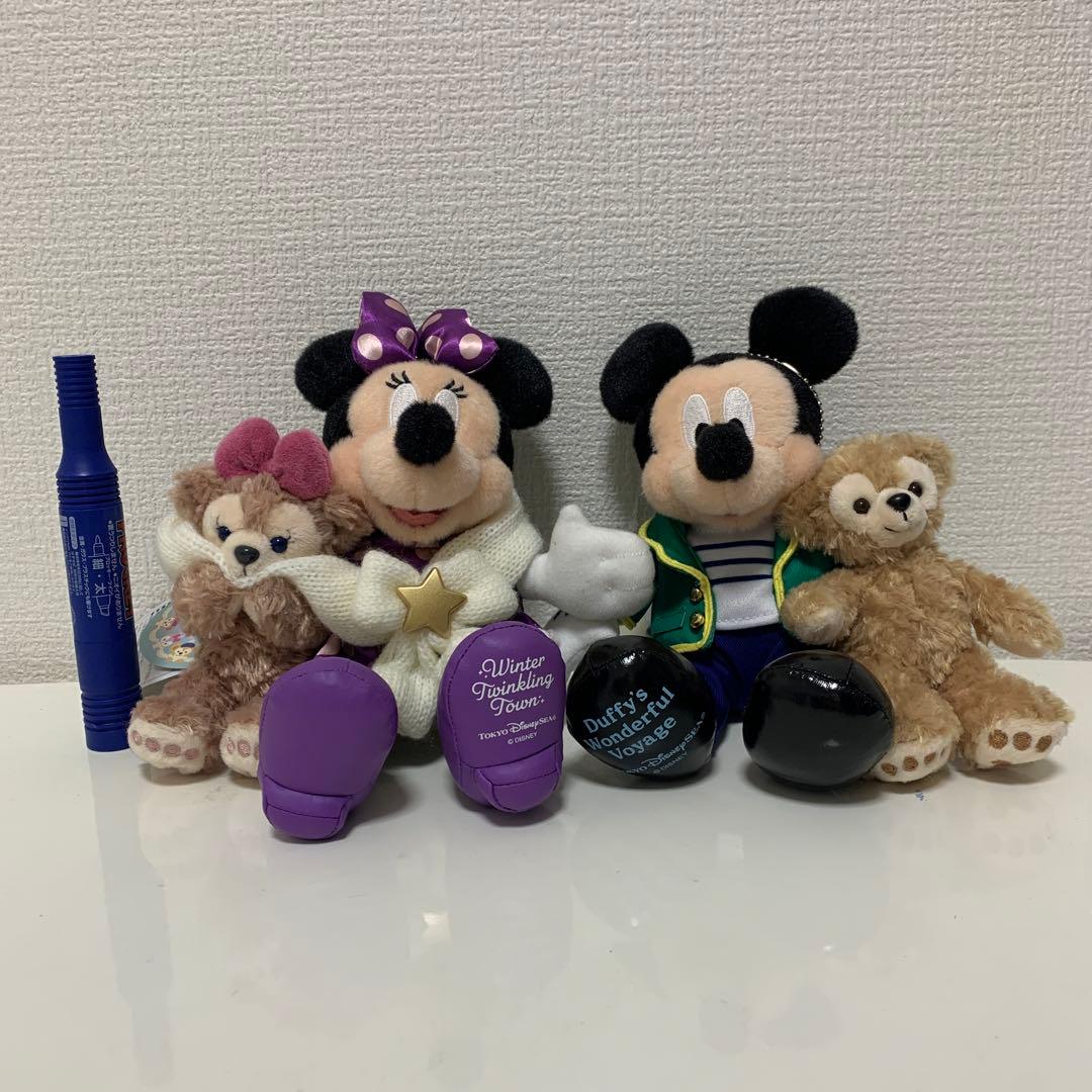 ぬいぐるみバッジセット　ダッフィー&ミッキーマウス・シェリーメイ&ミニーマウス