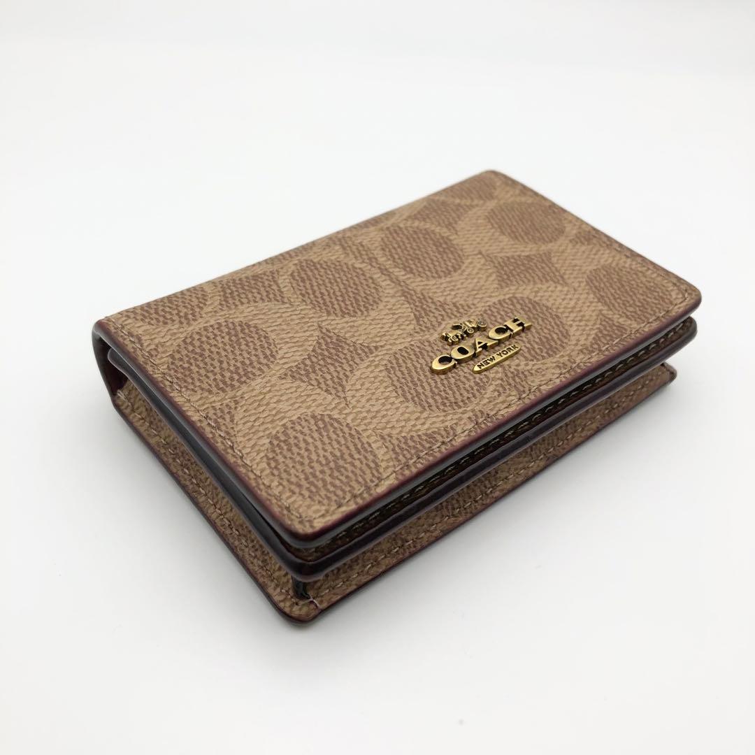 COACH ★大人気★ ビジネスカードケース シグネチャーキャンバス タン 新品