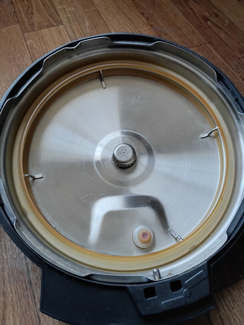 p*l様 電気圧力鍋 KPC-MA4-B 4.0L　アイリスオーヤマ