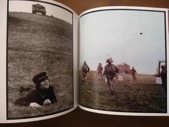アート・デザイン・音楽 Beatles Photographs from the Set of Help