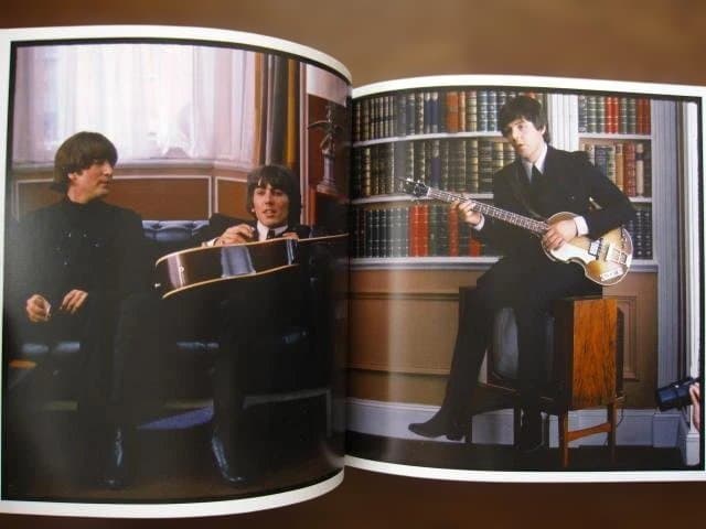 アート・デザイン・音楽 Beatles Photographs from the Set of Help