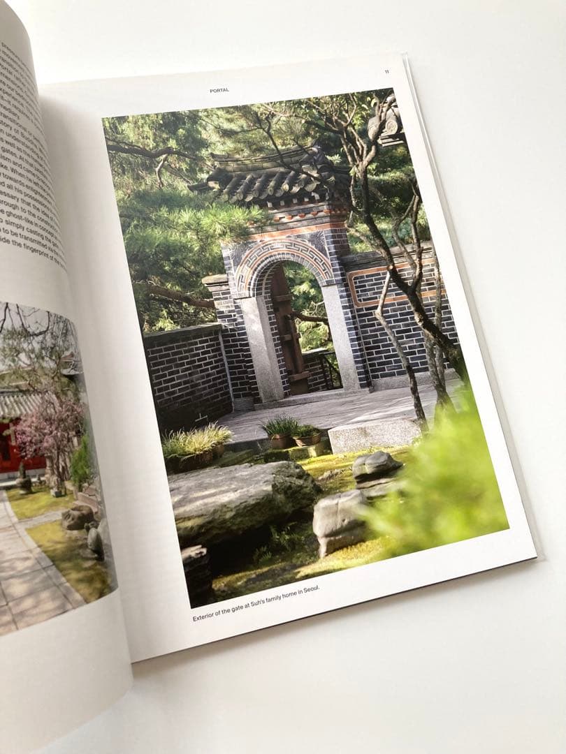 ス・ドホ　Do Ho Suh「PORTAL」韓国現代アート　透明アクリル彫刻
