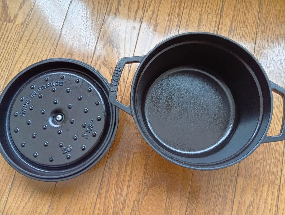STAUB　ストウブ　ココット　20cm 両手鍋