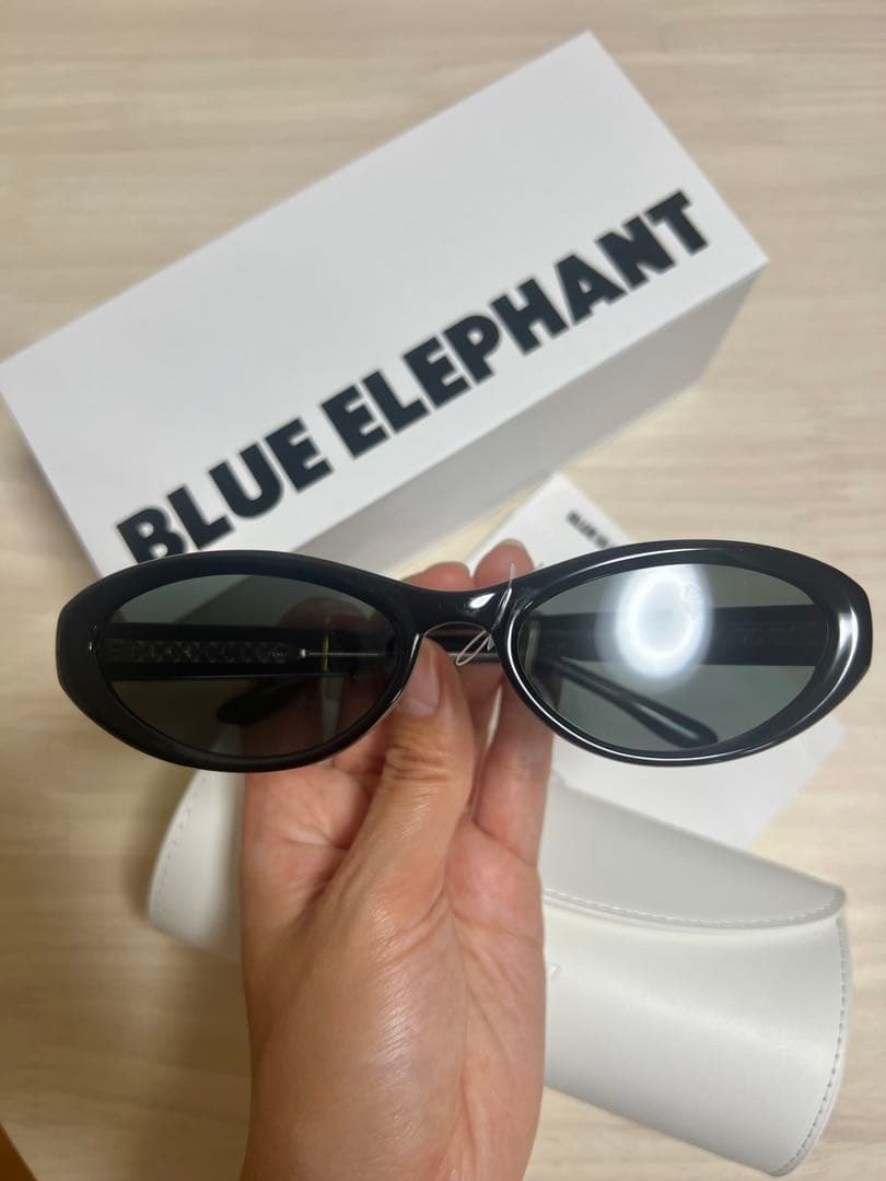 小物 BLUE ELEPHANT TIMMY-S black