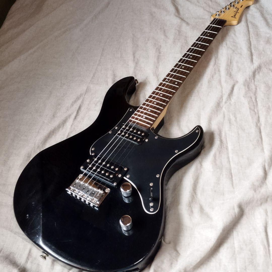 YAMAHA パシフィカ120h 2ハム エレキギター