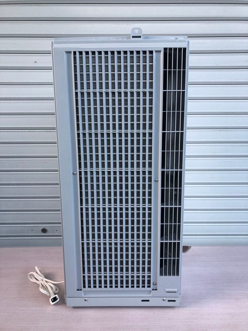 未使用 コロナ CWH-A1825R 冷暖房兼用 窓用エアコン 2025年