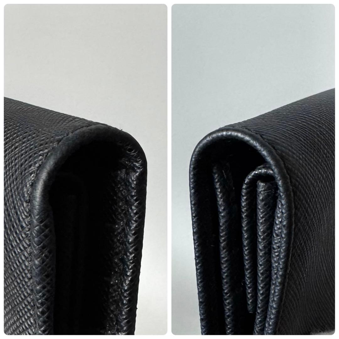 PRADA / サフィアーノ トライアングルロゴ 二つ折り財布 ブラック