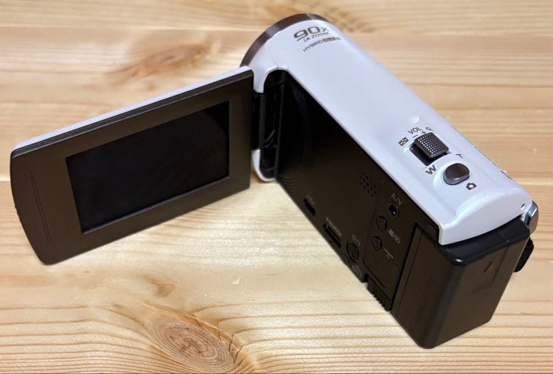 Panasonic ビデオカメラ V480MS ホワイト　バッテリー2個付き