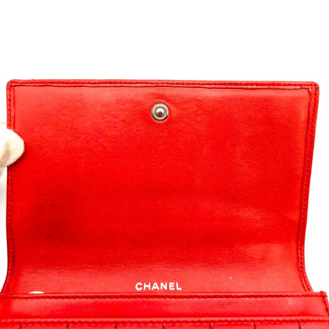 美品 シャネル ココマーク 二つ折り財布 CHANEL ラムスキン