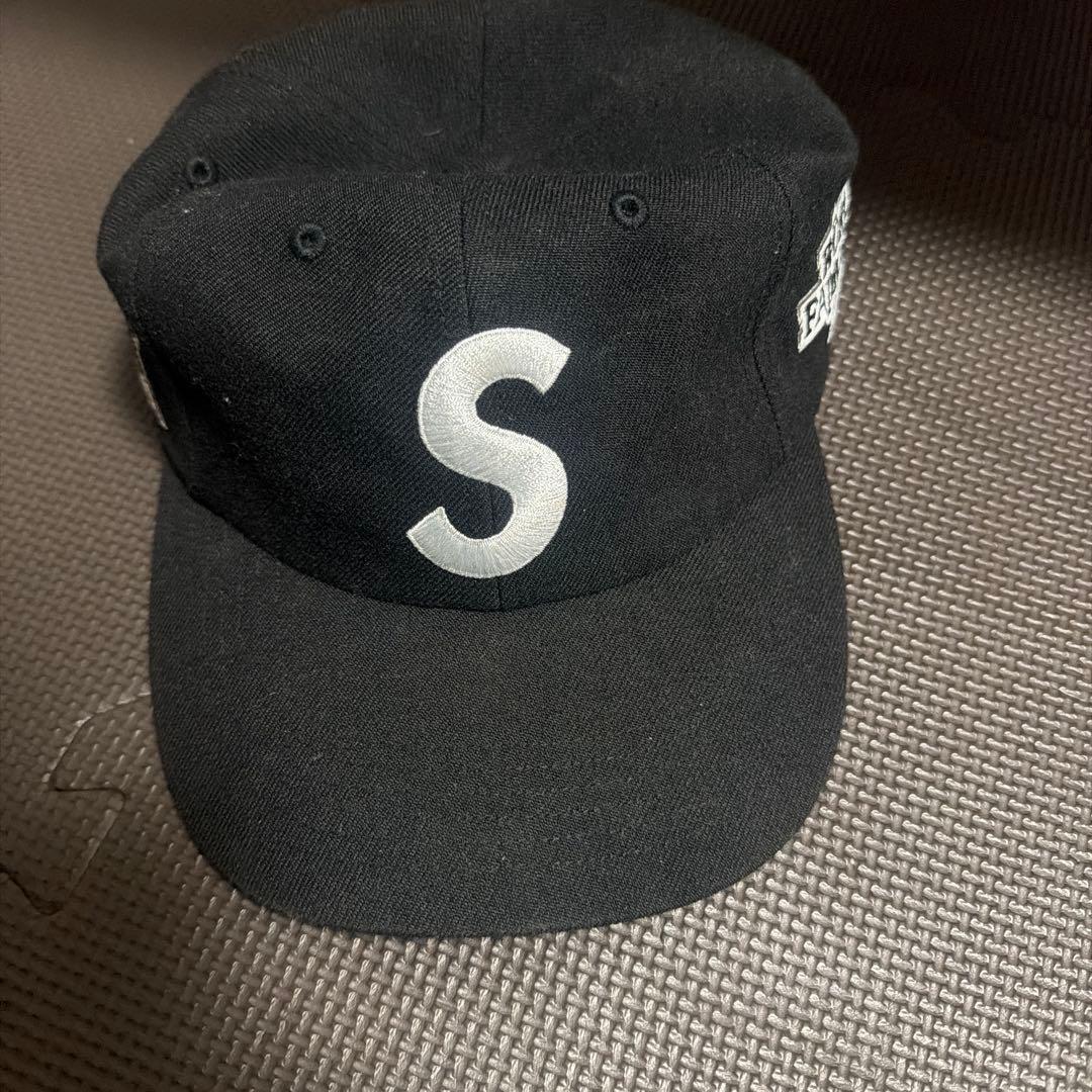 R*U様 Supreme World Famous S Logo 6-Panel