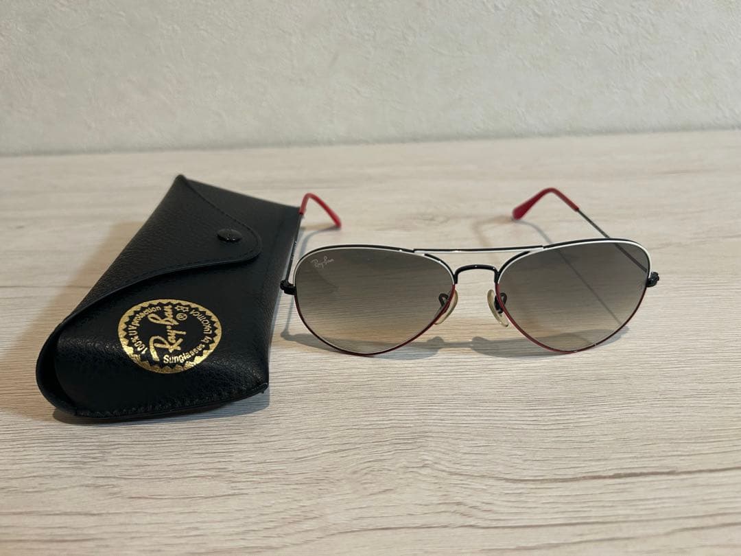 レイバン Ray-Ban ティアドロップサングラス