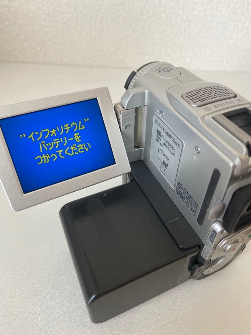 ハンディカム SONY MiniDV 高画質 ビデオカメラ DCR-PC101