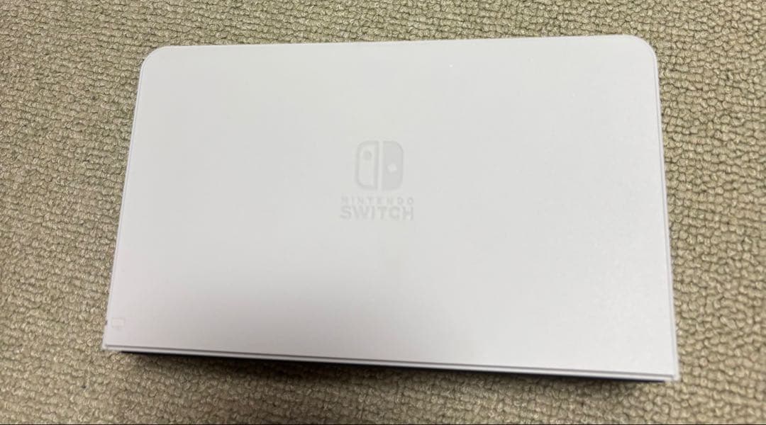 Nintendo Switch (ホワイト) 本体 + コントローラー