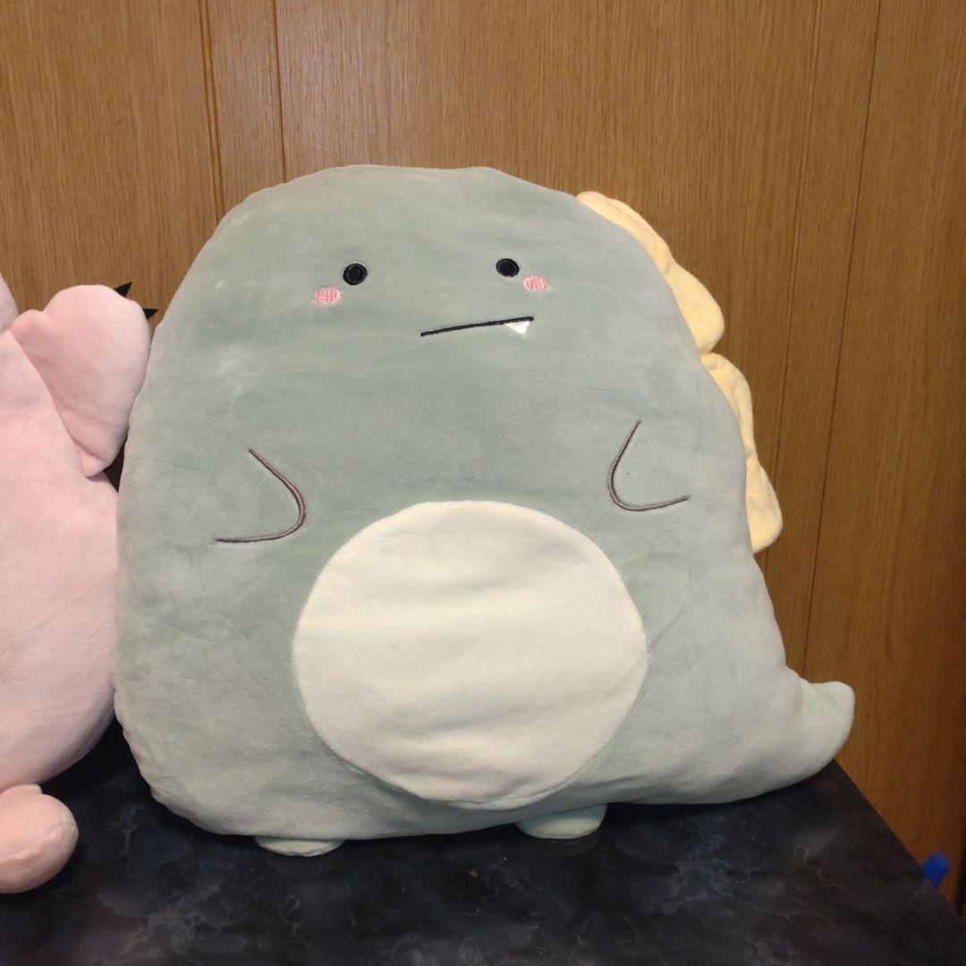 ダイソー　ダイナソーぬいぐるみ