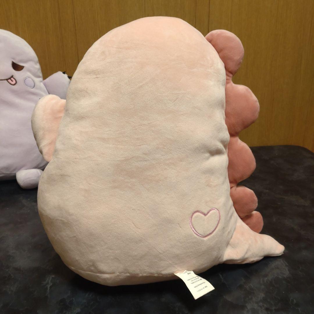 ダイソー　ダイナソーぬいぐるみ