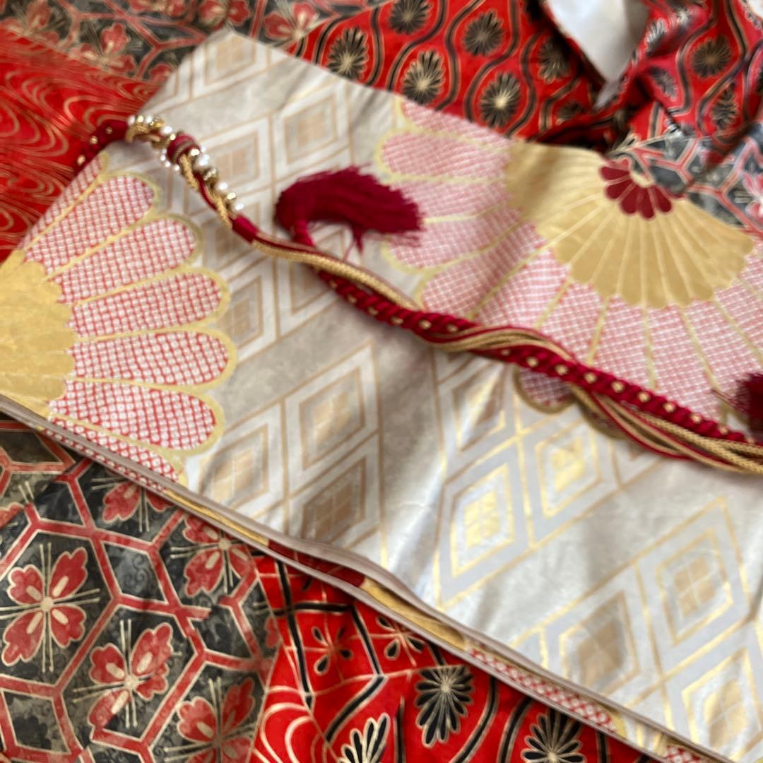 お値下げ　振袖セット　袋帯　帯締め　髪飾り　金糸刺繍　正絹　古典柄　4点