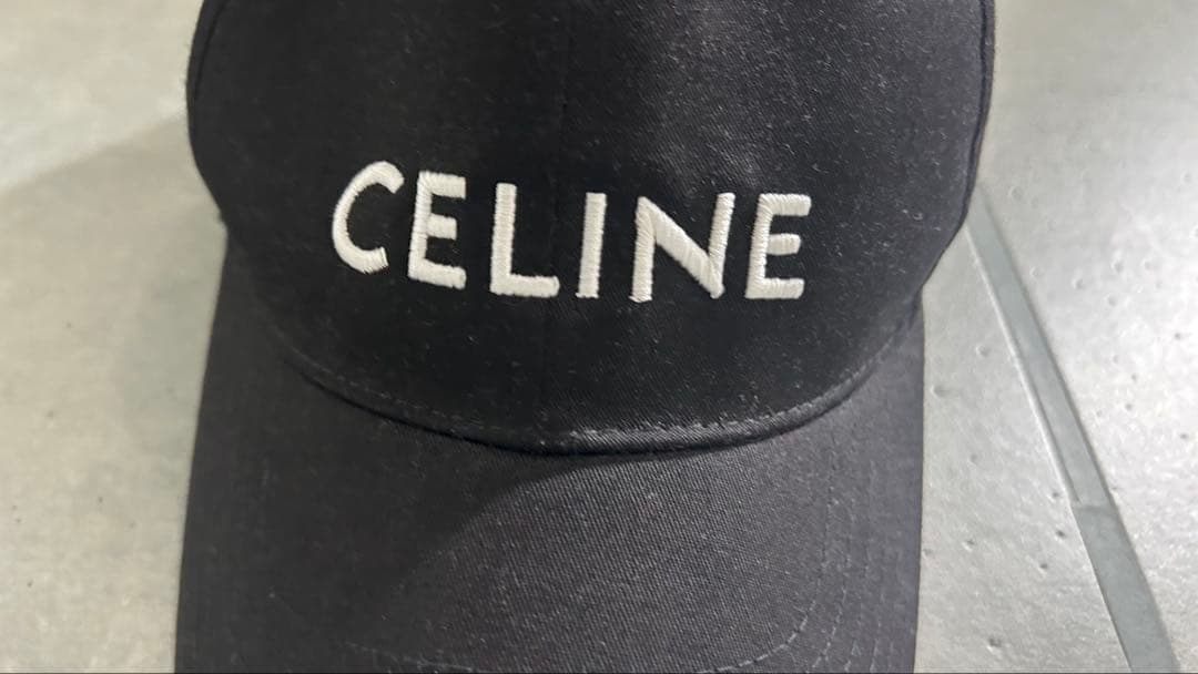CELINE ブラック ベースボールキャップ　ユニセックス　Lサイズ