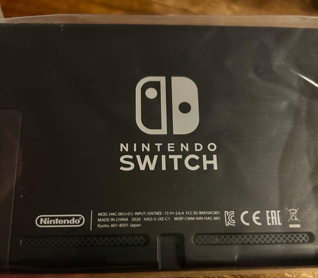 Switch 新型 ジョイコン以外新品