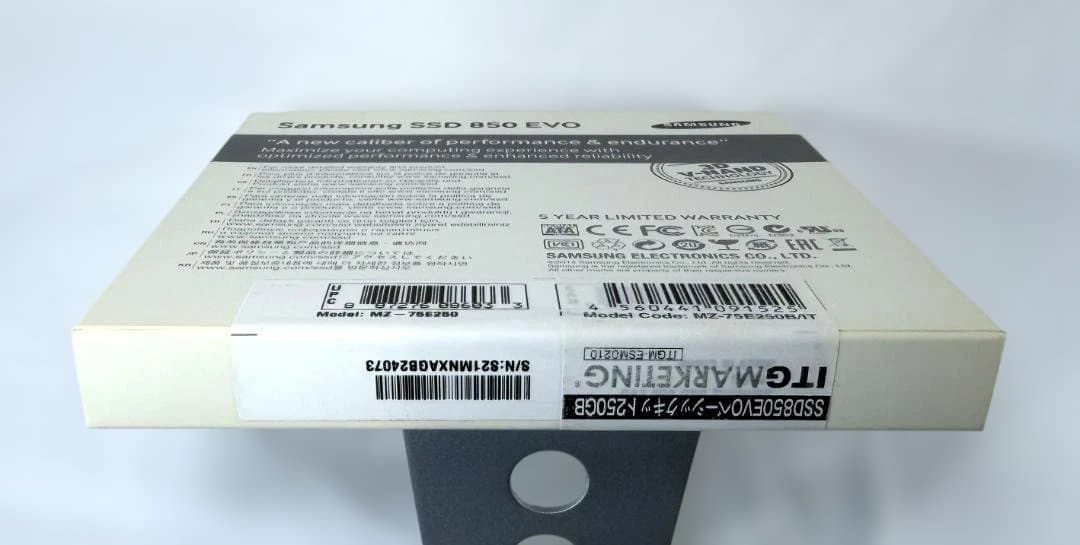 【新品・未開封】Samsung SSD 850 EVO 250GB 国内正規品