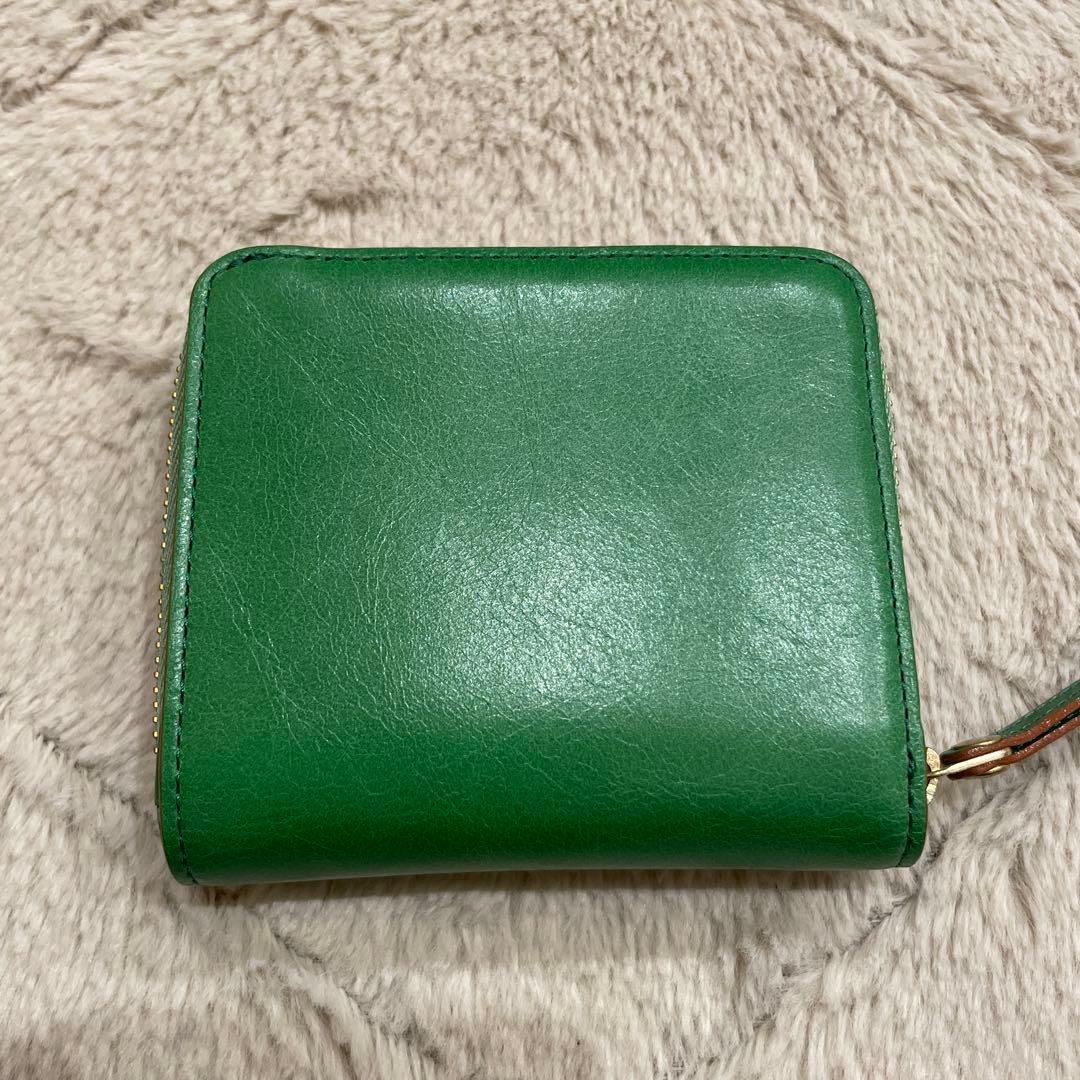 【ぱーぷる】【新品】kissora 二つ折り財布 グリーン　緑