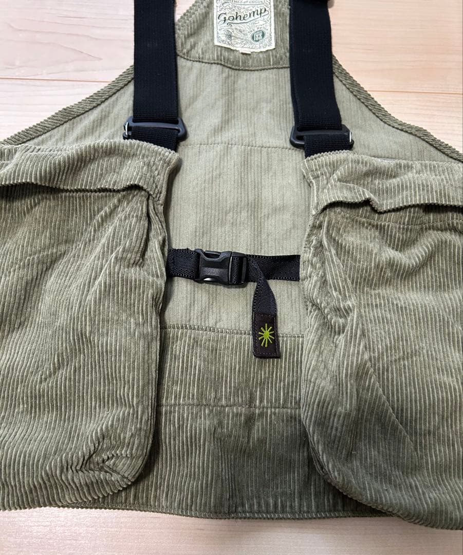 美品 ゴーヘンプ トラベルカーゴベスト Ｓサイズ シェイドグリーン 大容量