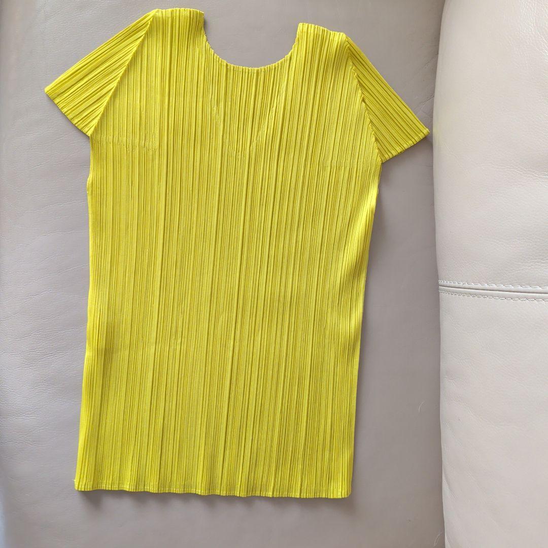 PLEATS PLEASE プリーツ半袖Tシャツ