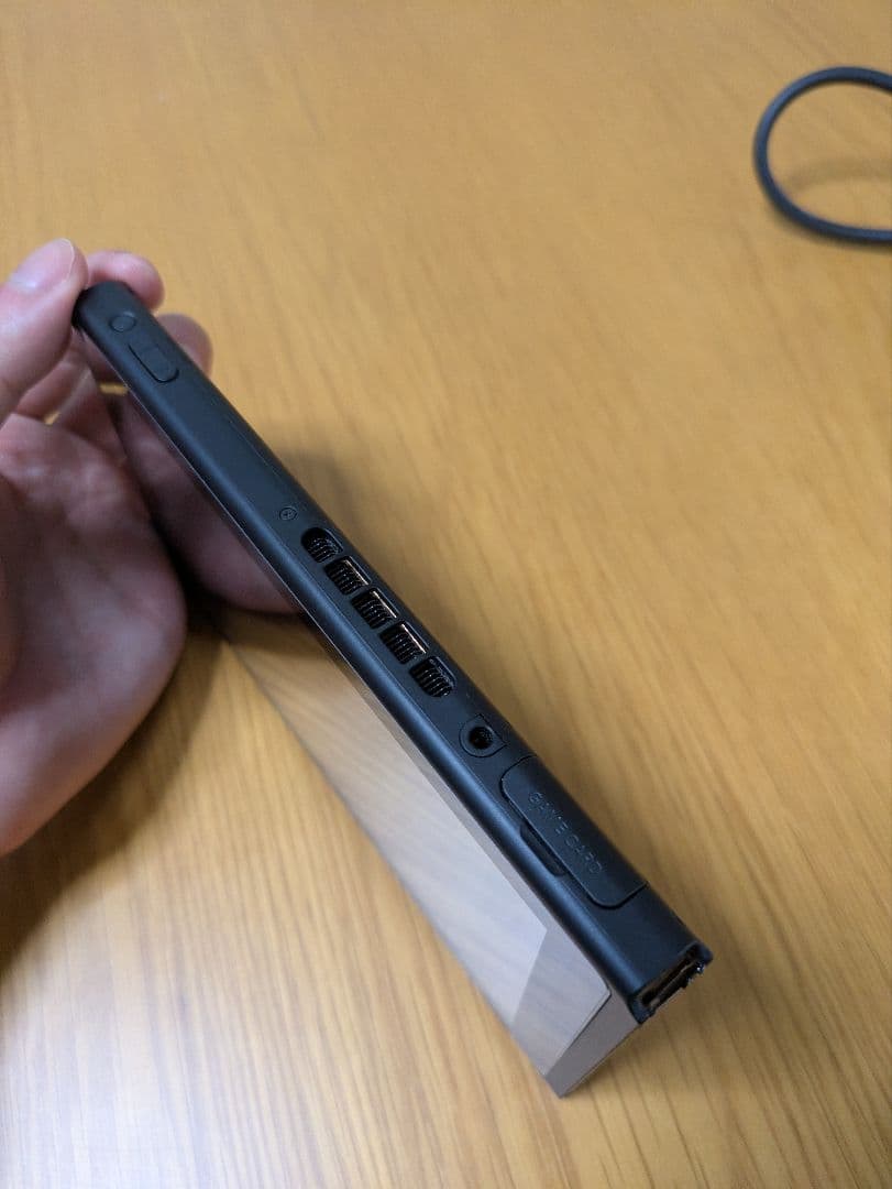 Nintendo Switch 本体 ＋付属品(Joy-Con無し)