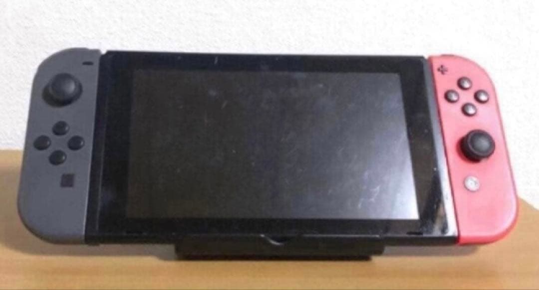 n*a様 Nintendo Switch スイッチ 本体 ジョイコン付 旧型 2