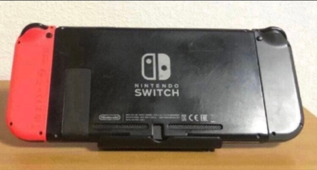 n*a様 Nintendo Switch スイッチ 本体 ジョイコン付 旧型 2