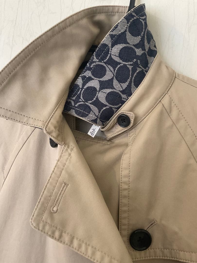 コーチ　ショートトレンチコート　ベージュ　サイズXS 【クリーニング済.美品】