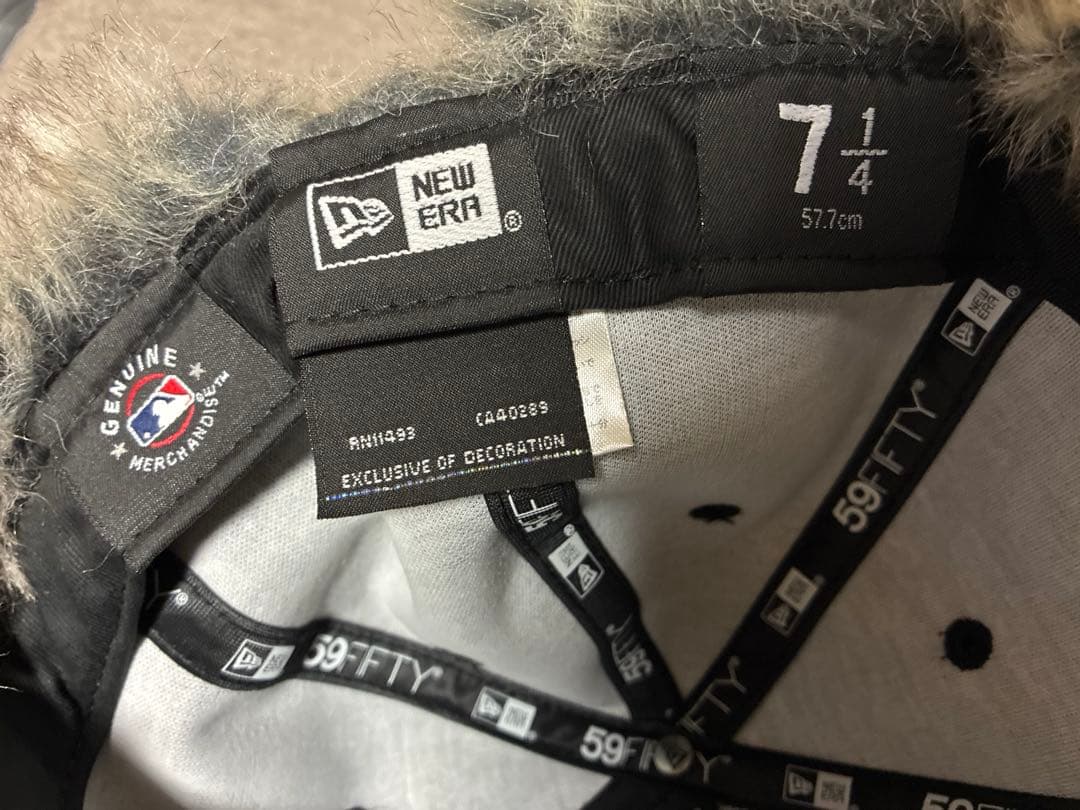 ニューエラ レザーキャップ 耳付きファーフラップ ニューヨークヤンキース　別注