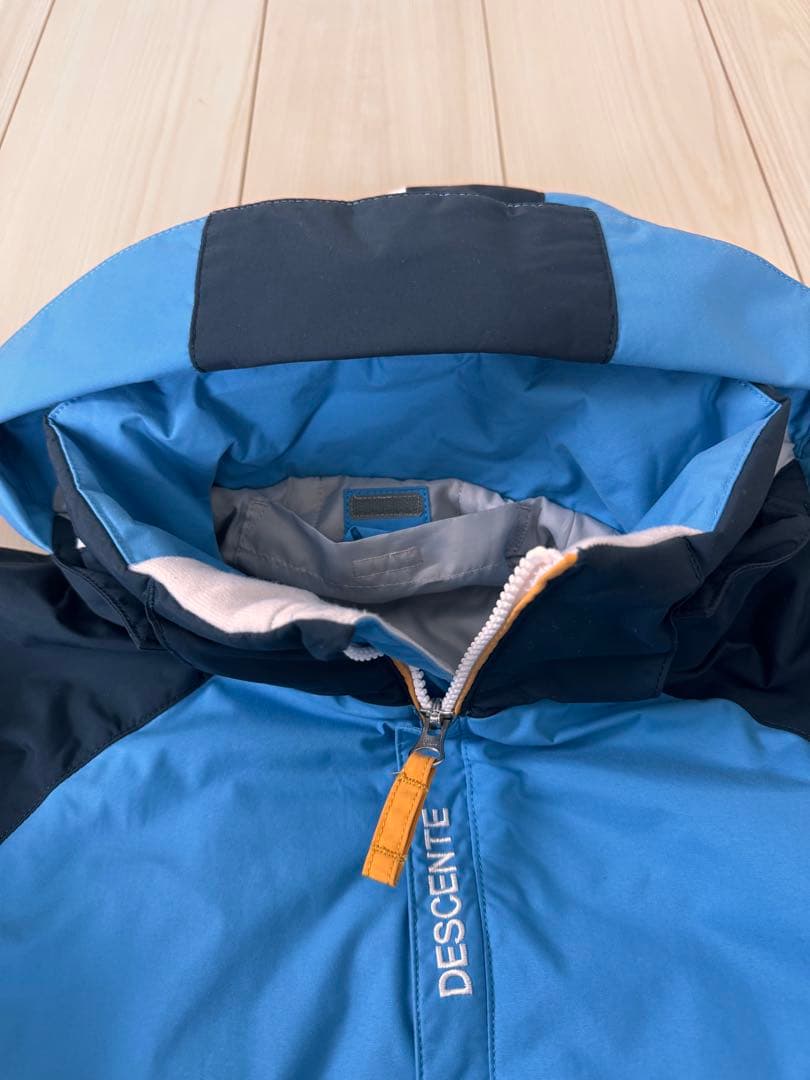 DESCENTE 160サイズ　スキーウェア 上下