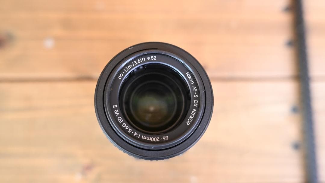 NIKKOR 55-200mm VR ズームレンズ