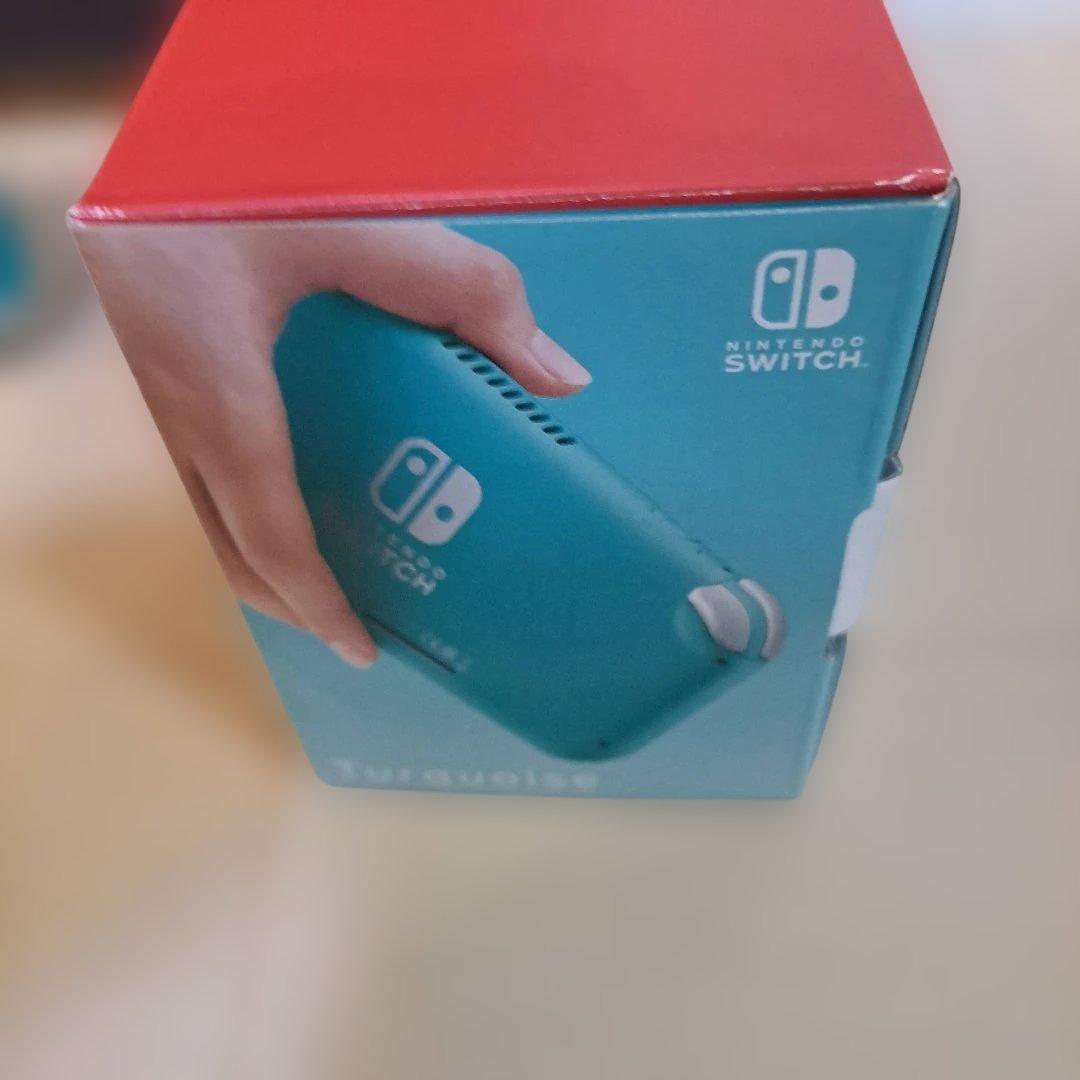 任天堂 スイッチライト Switchライト 箱、充電器、おまけ付