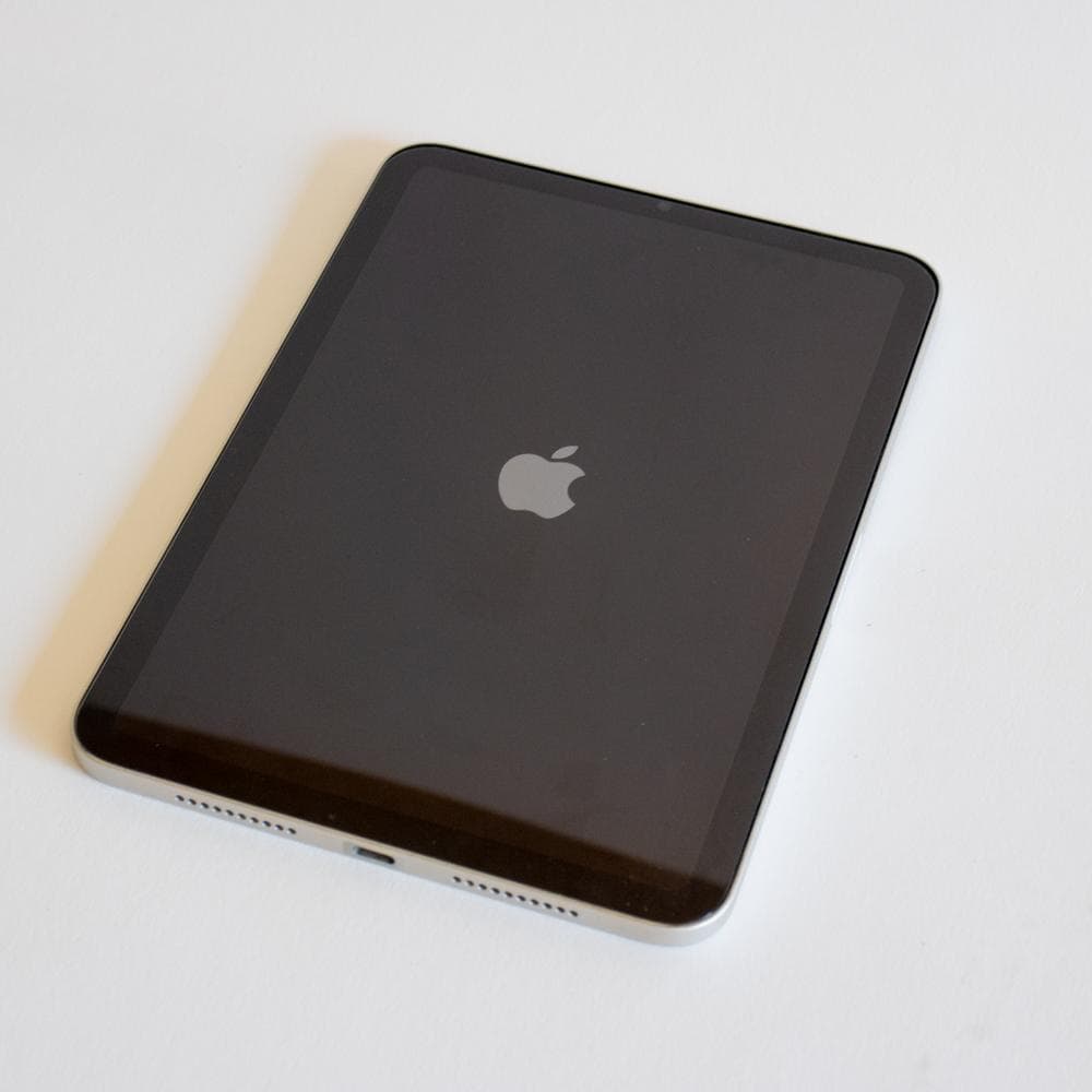【Oon】 iPad mini　第6世代　64GB　Wi-Fiモデル　美品
