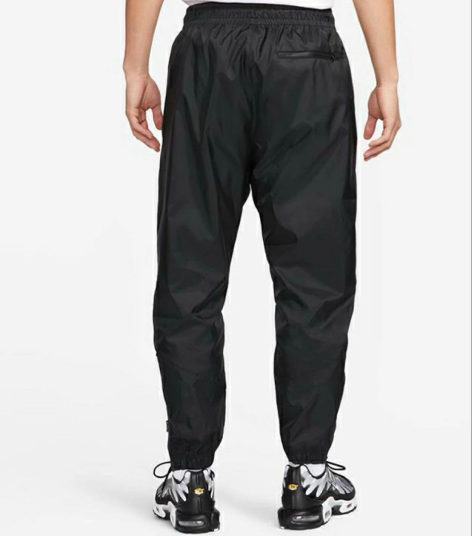 新品　NIKE ウーブンパンツ　ウィンドランナー　長ズボン　ナイロンパンツ