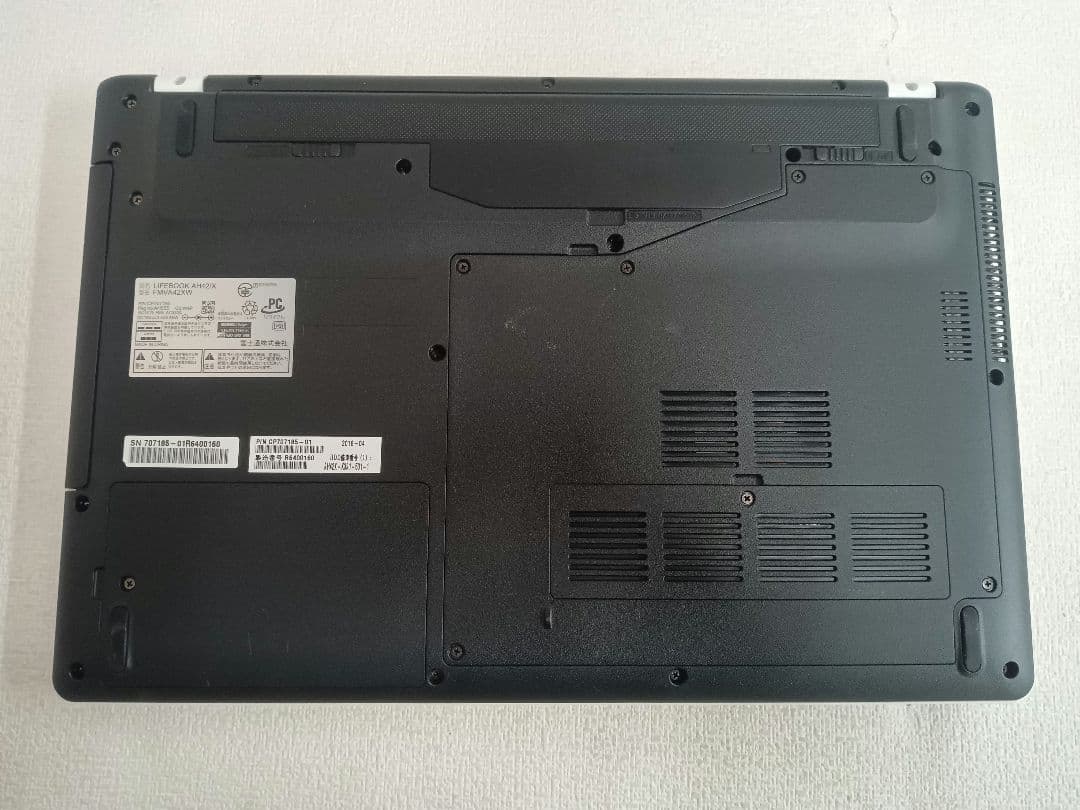 Λ LIFEBOOK AH42/X FMVA42XW ストレージ無 8GB
